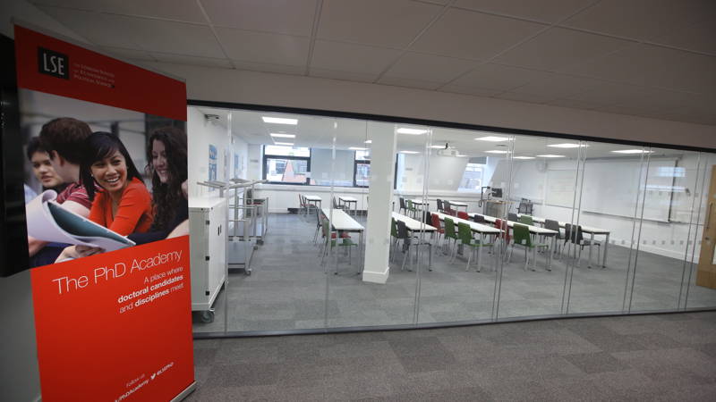 PHD_Academy_2082_800x450_16-9_sRGBe
