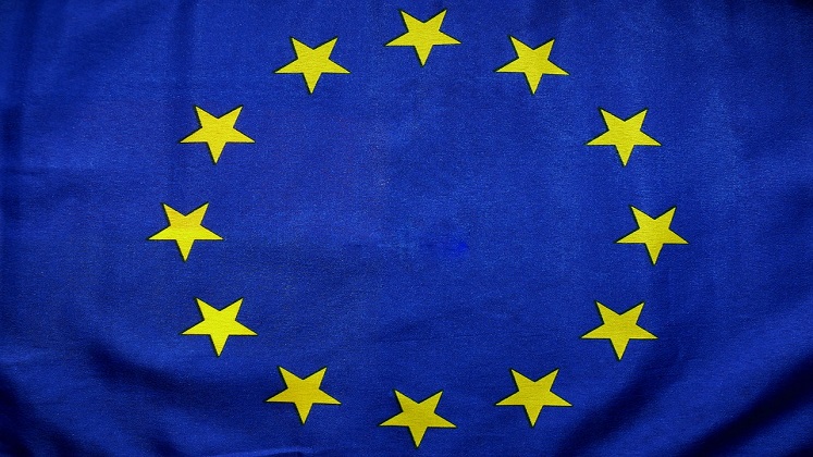16x9-euro-flag