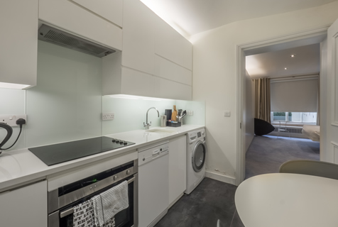 476x320_5lif_dbl_bed_studio_kitchen
